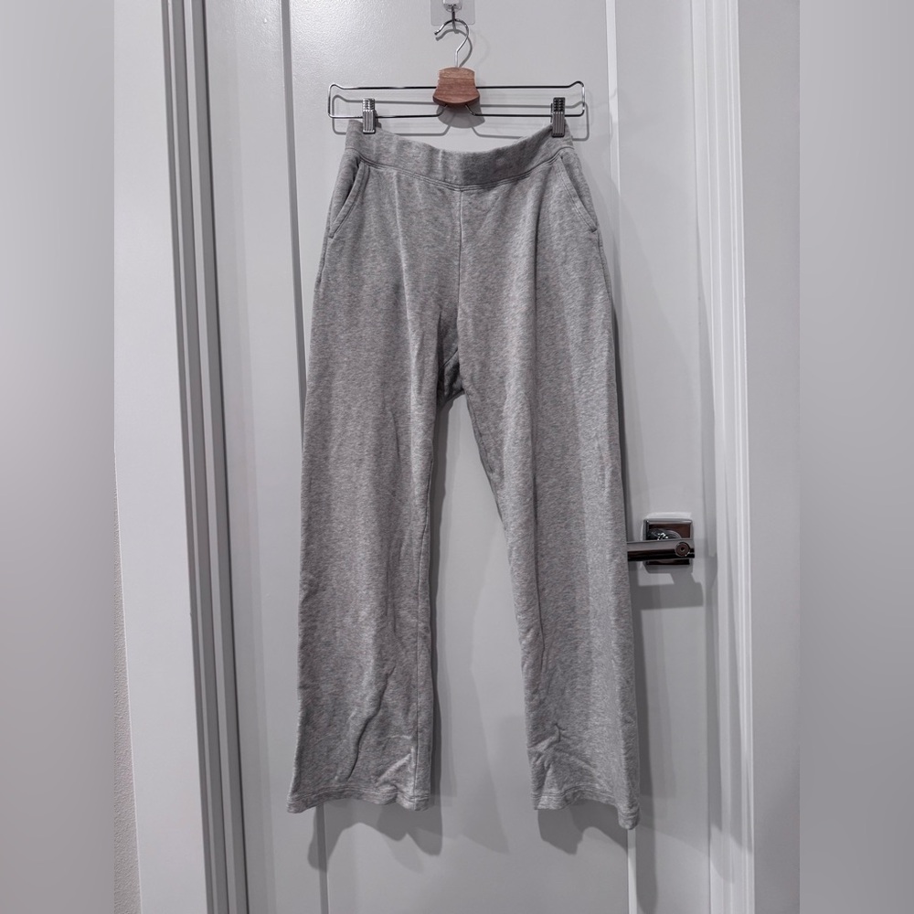 Uniqlo Gray Wide-Leg Lounge Pants